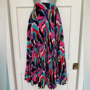 EUC CROSBY PLEATED SKIRT